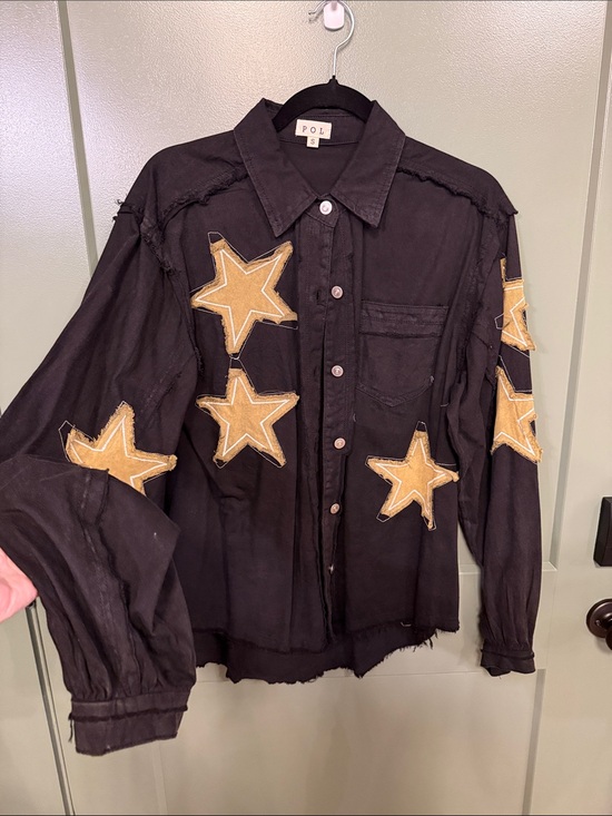 POL Tops - NEW POL black button-front shirt with gold star patches